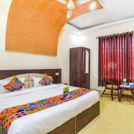 Fabhotel Js Regency Gt Road Amritsar Exteriör bild