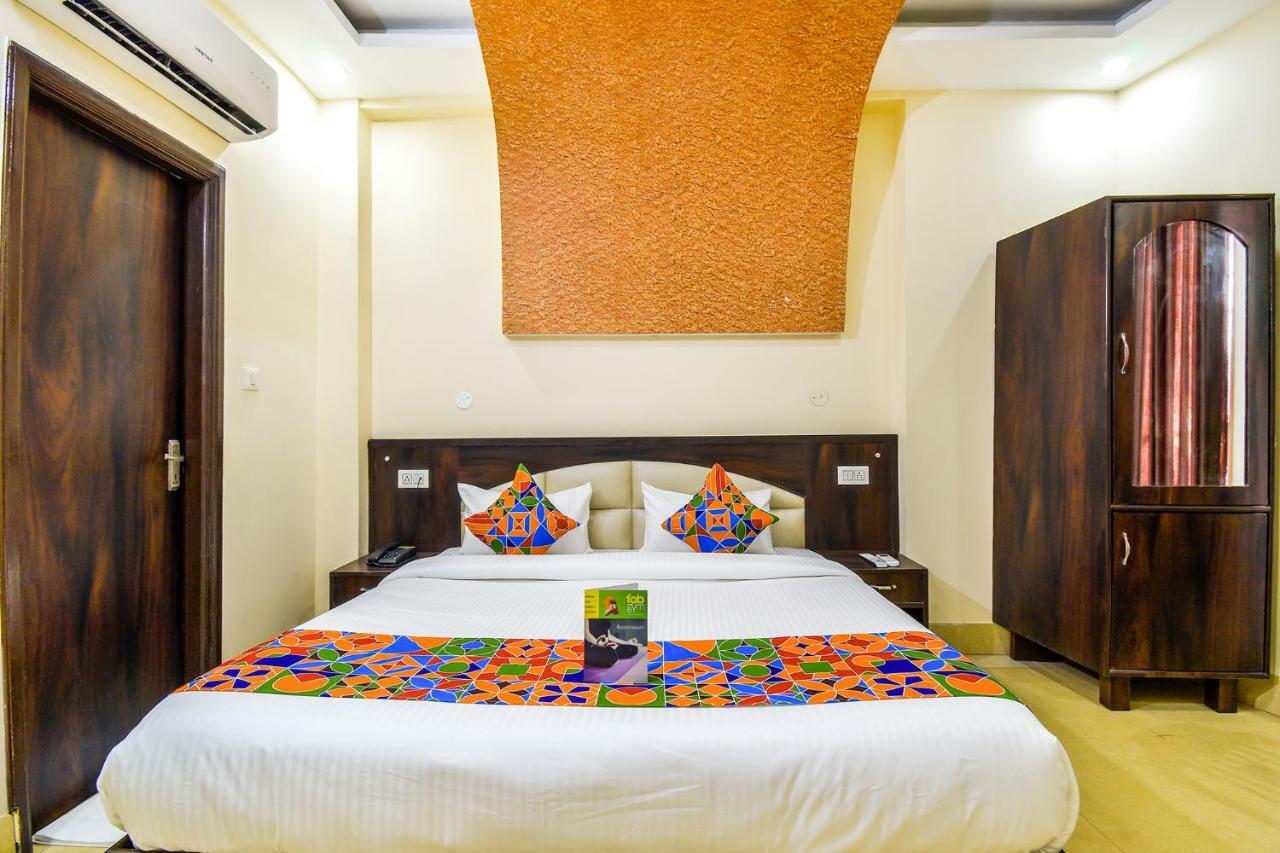Fabhotel Js Regency Gt Road Amritsar Exteriör bild