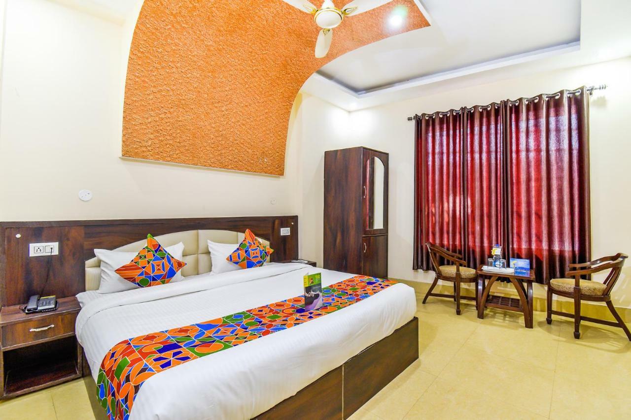 Fabhotel Js Regency Gt Road Amritsar Exteriör bild