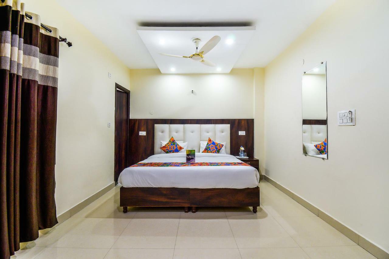 Fabhotel Js Regency Gt Road Amritsar Exteriör bild