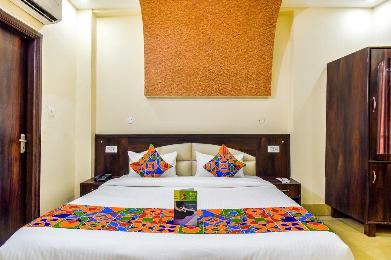 Fabhotel Js Regency Gt Road Amritsar Exteriör bild